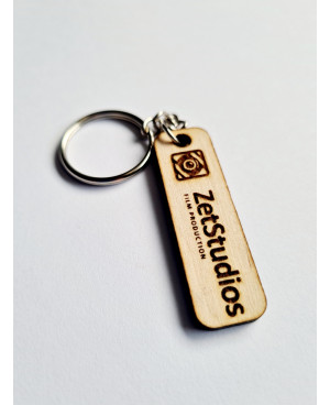 Personalizowany breloczek ze sklejki – z logo, tekstem lub zdjęciem