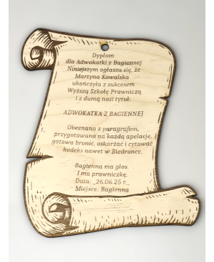 Dyplom drewniany z grawerem – personalizowany prezent i pamiątka