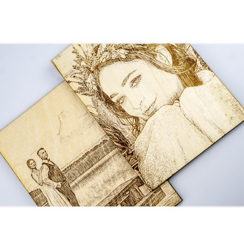 Obrazy Grawerowane na Sklejce – Personalizowane Prezenty dla Bliskich