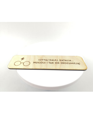 Personalizowana drewniana zakładka do książki z grawerem | Prezent